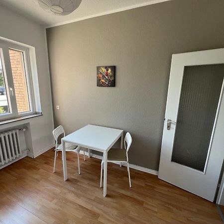 Emas4 Wohnung Mit 2 Einzelbetten, Kueche Крефелд Екстериор снимка